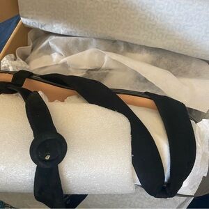 SoftWalk Tan Shoe Box